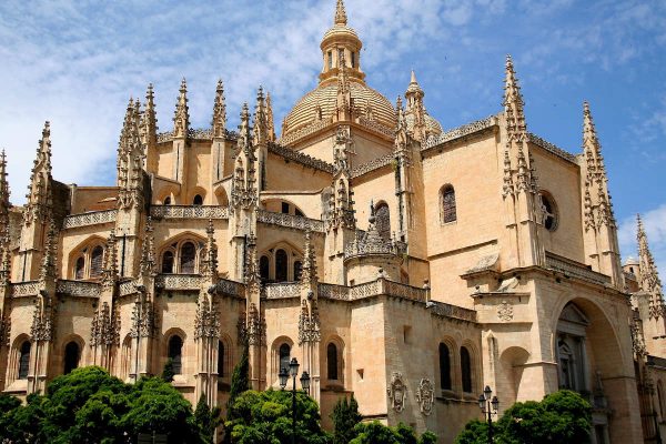 Toledo and Segovia Day Trip